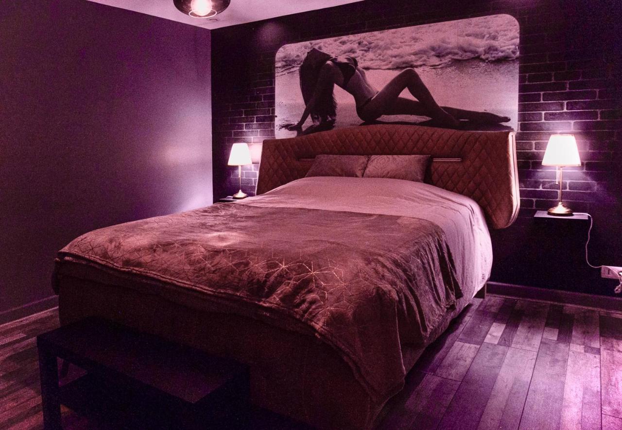 Suite Avec Jacuzzi Et Sauna Privee Эврё Экстерьер фото
